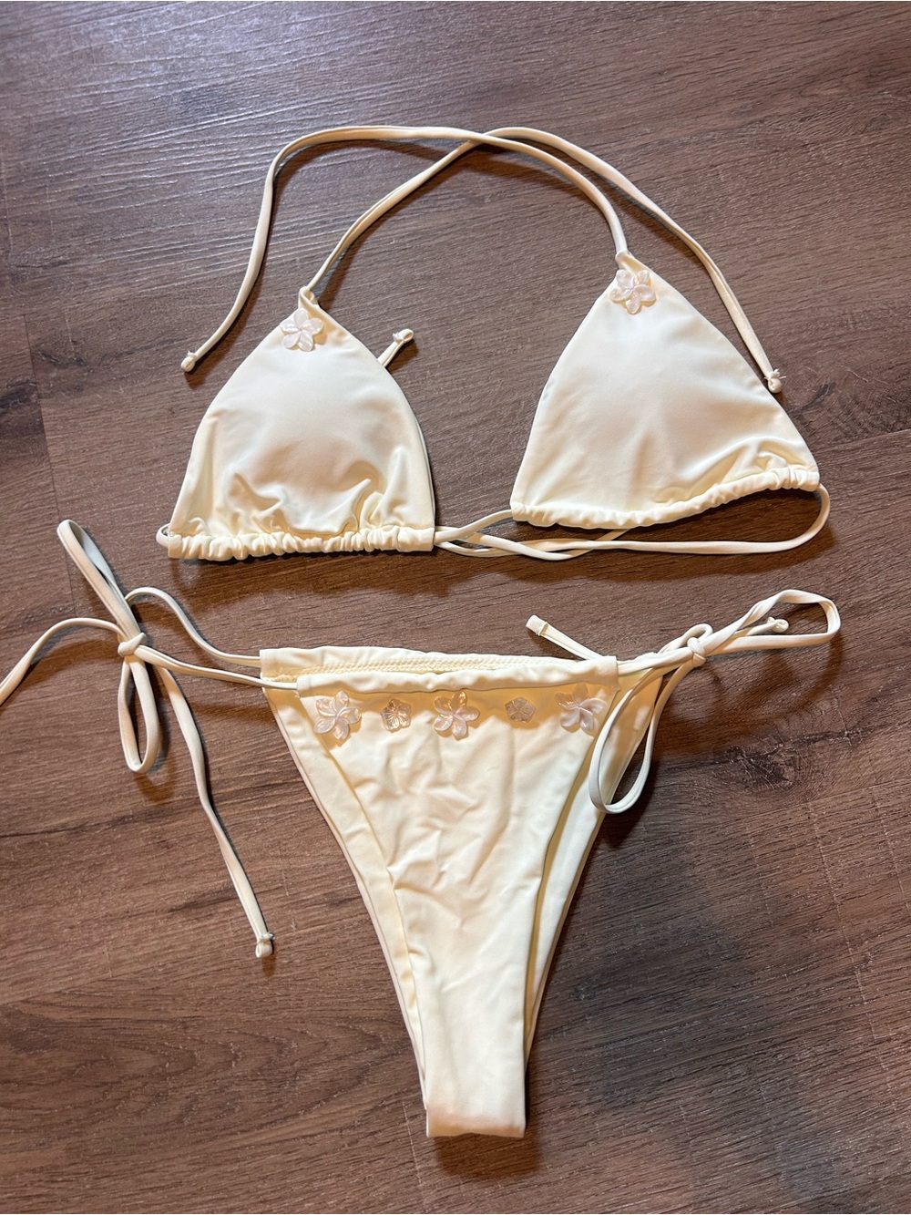 The Tropical Society Bikini Set Womens Medium Yellow Triangle Halter Tie Side